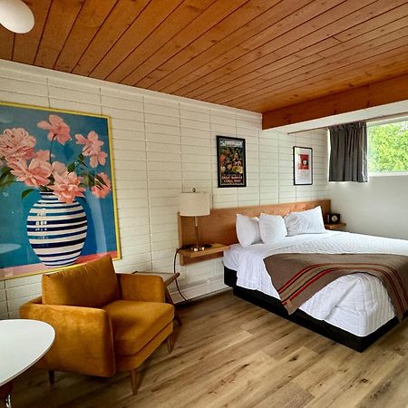 Sierra Motel Traverse City Zewnętrze zdjęcie